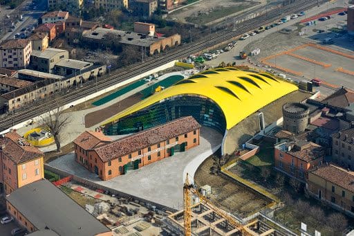 Марафонский тур "Моторвалли": автобус из Болоньи 7 Марафонский тур "Моторвалли": автобус из Болоньи — изображение 7