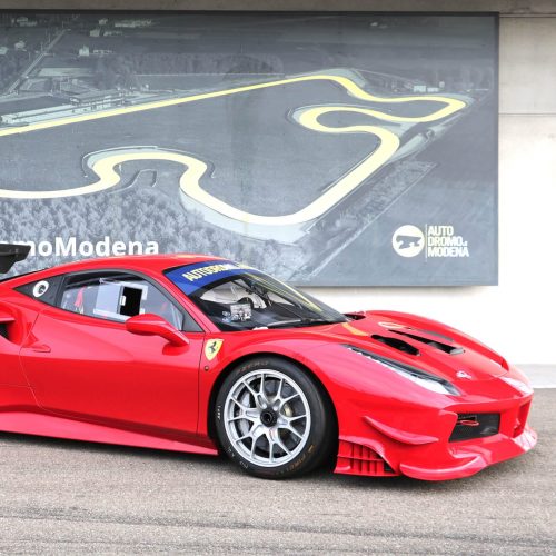 Тест-драйв гоночной трассы Ferrari 488 Challenge
