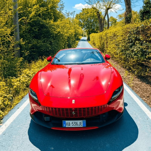 Главная 17 Ferrari Roma Test Drive MotororsportMaranello 10